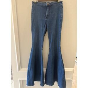 Free People Just Float on Flare Sz 26 High Rise Raw Hem Jeans